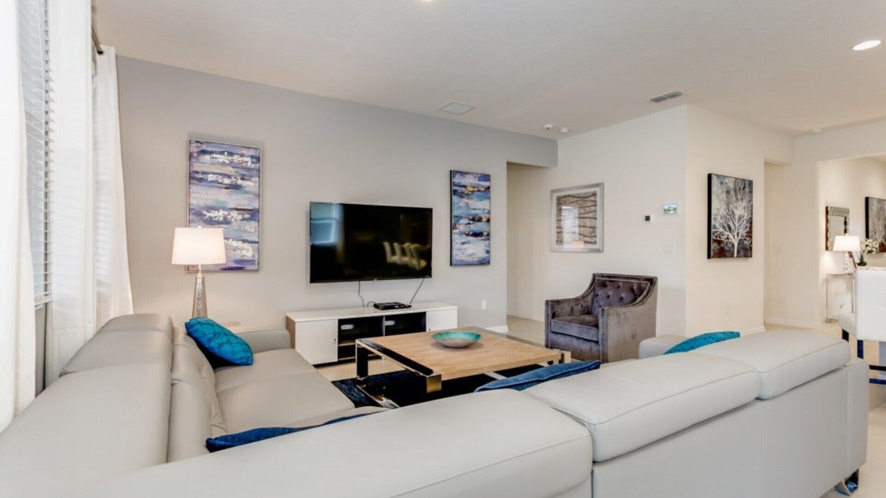 Photo of Livingroom in Loughman