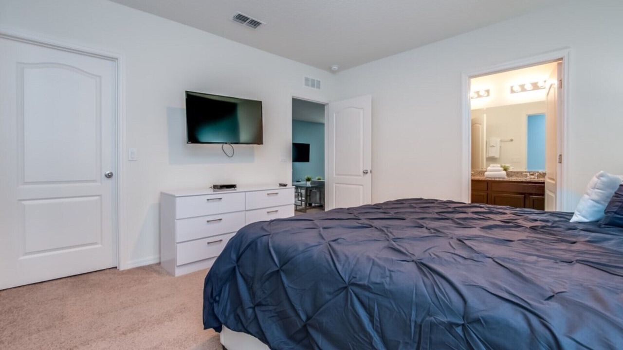 Photo of Bedroom in Loughman
