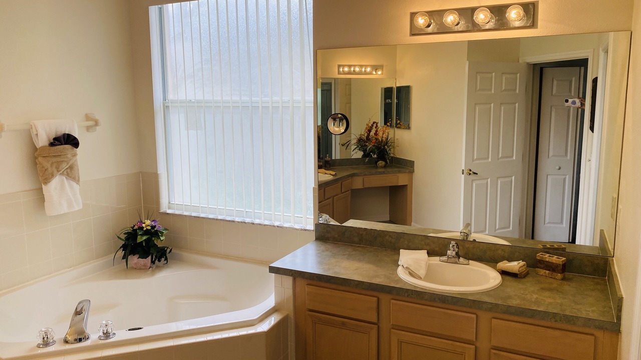 Photo of Bathroom in Calabay Parc