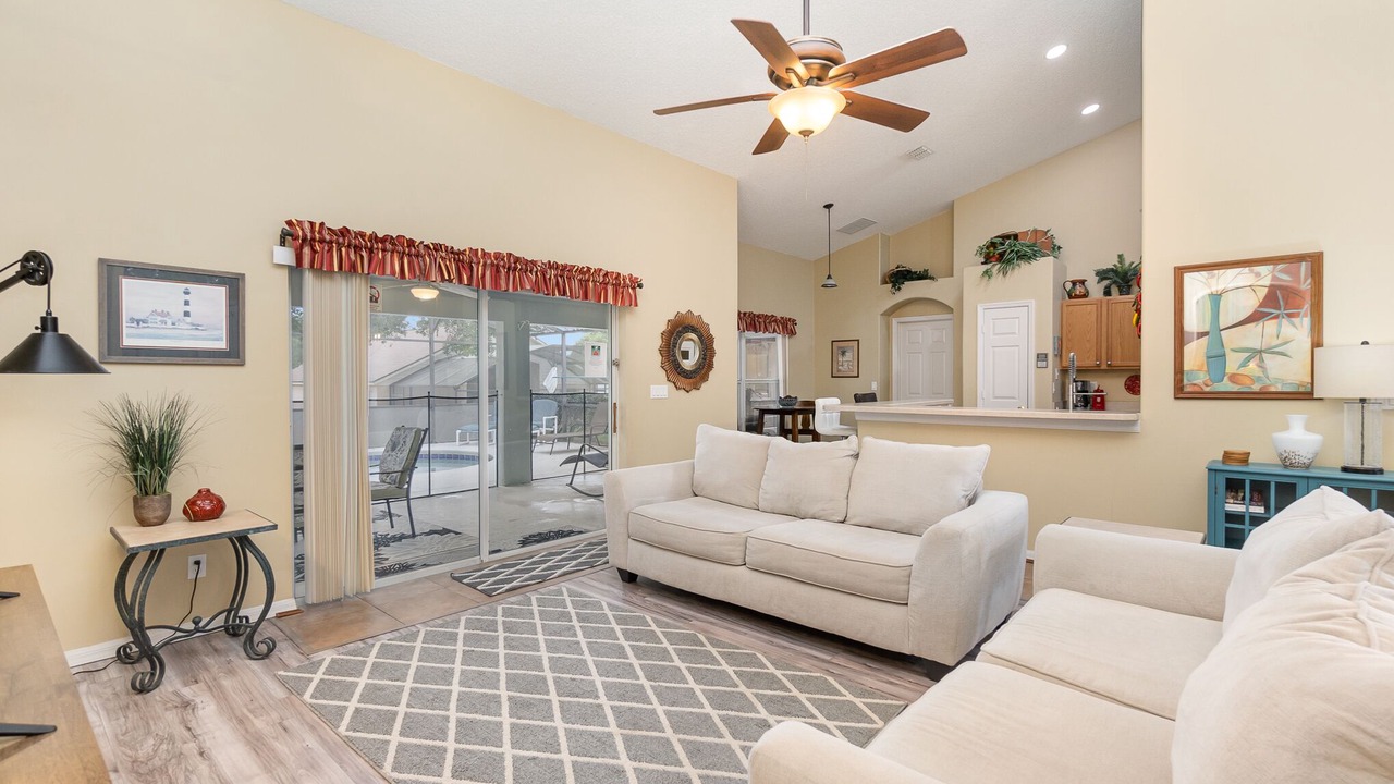 Photo of Others in Orange Tree