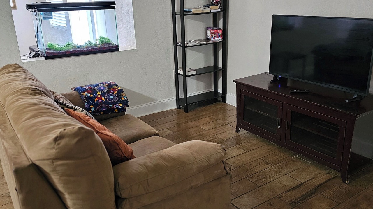 Photo of Livingroom in Fairview Shores