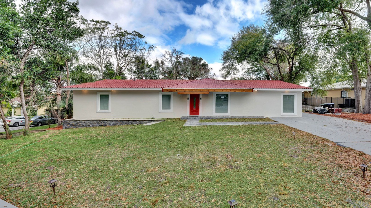 Photo of Outdoor in Florida Center