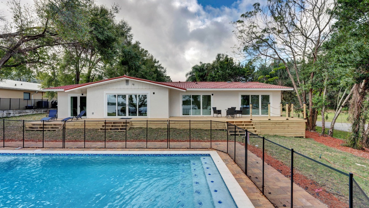 Photo of Outdoor in Florida Center