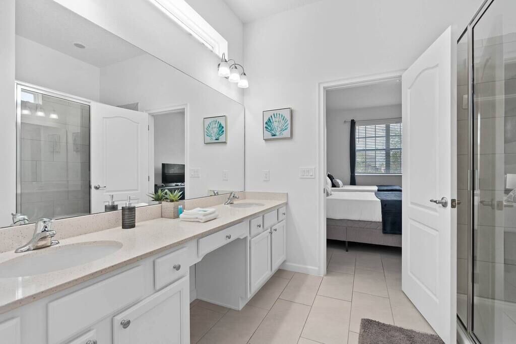 Photo of Bathroom in Loughman
