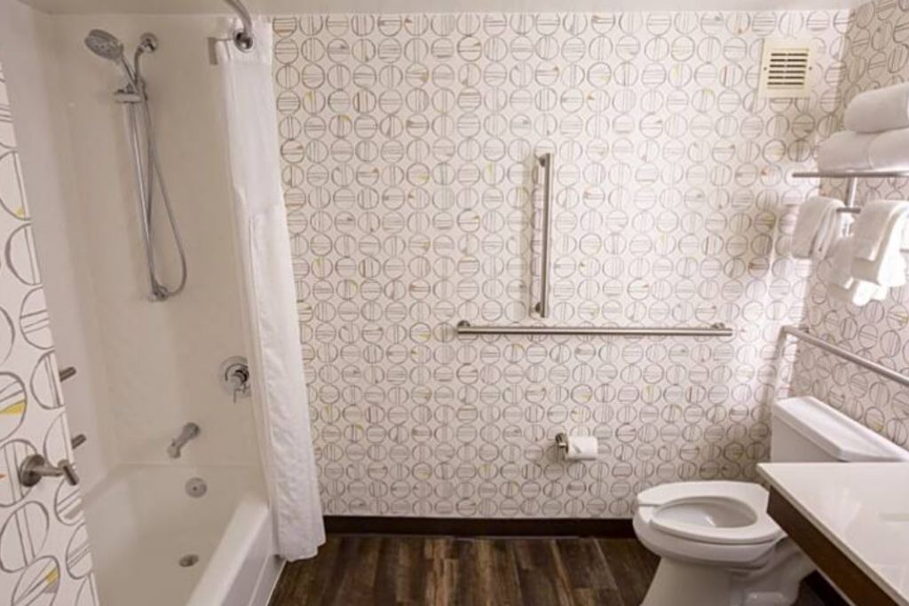 Photo of Bathroom in Airport North