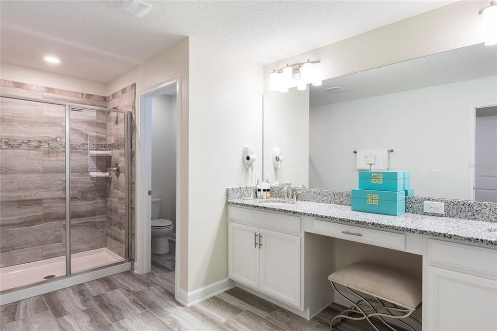 Photo of Bathroom in Davenport