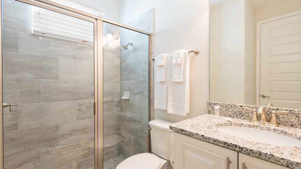 Photo of Bathroom in Reunion