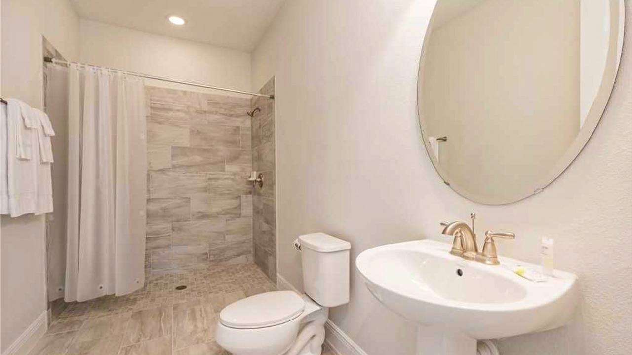 Photo of Bathroom in Reunion