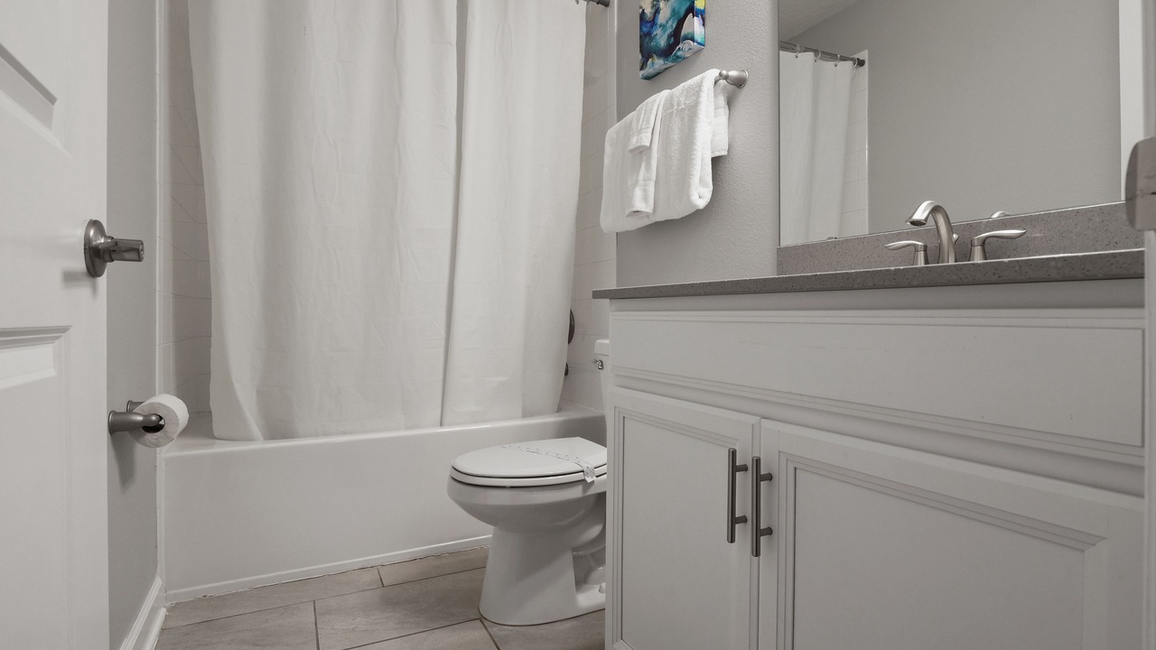 Photo of Bathroom in Davenport