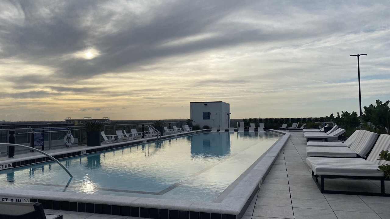 Photo of Outdoor in Lake Dot