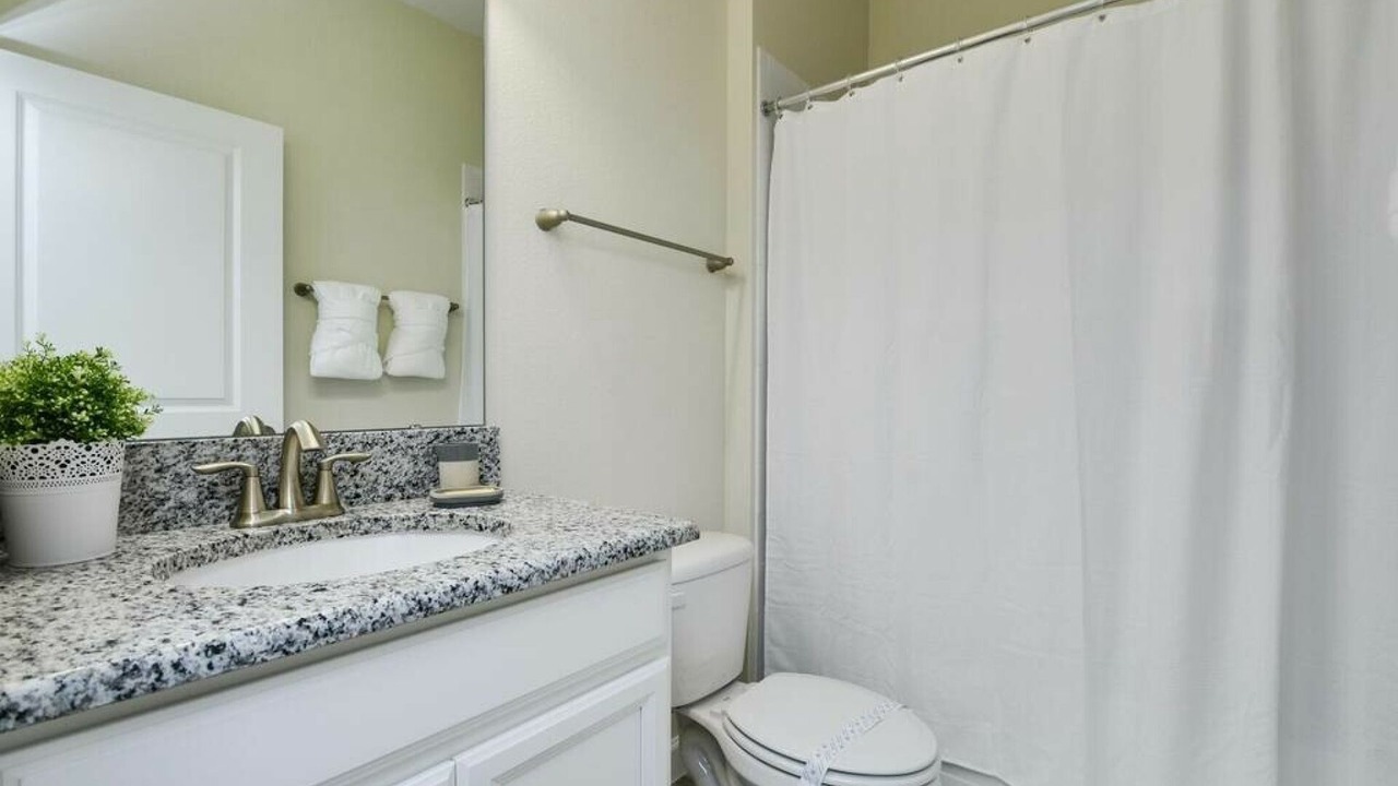 Photo of Bathroom in Sunridge Woods