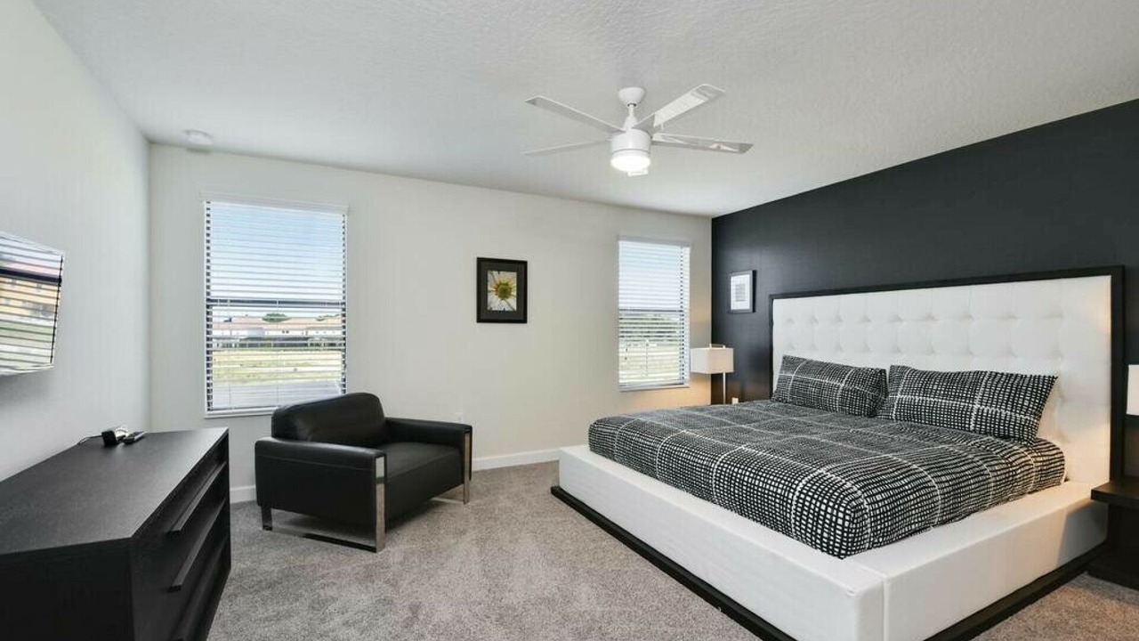 Photo of Bedroom in Sunridge Woods
