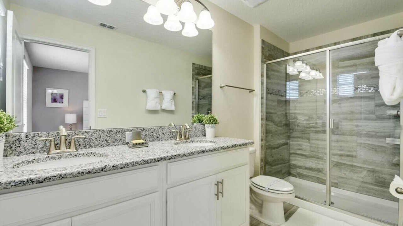 Photo of Bathroom in Sunridge Woods