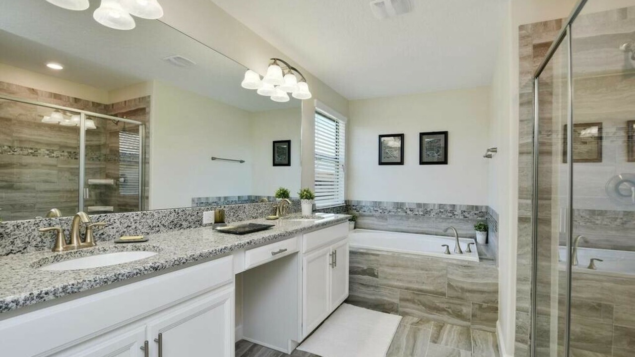 Photo of Bathroom in Sunridge Woods