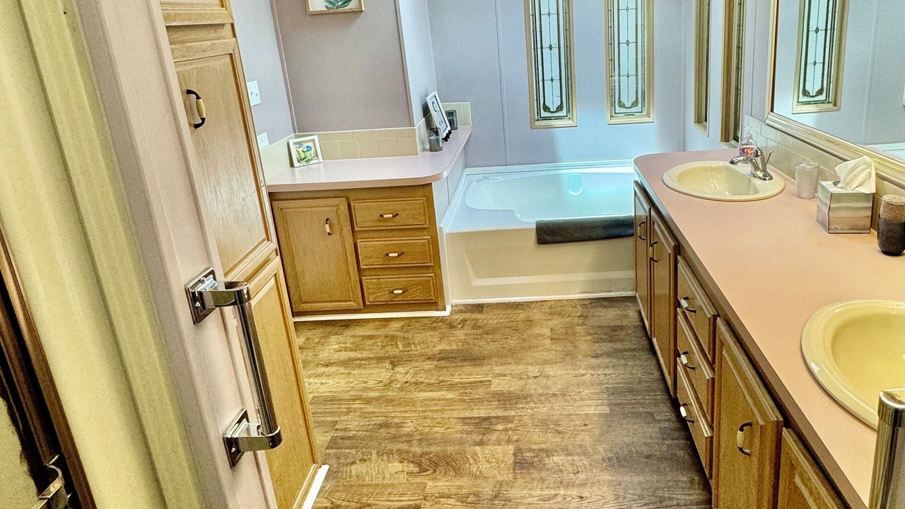 Photo of Bathroom in Vista del Lago