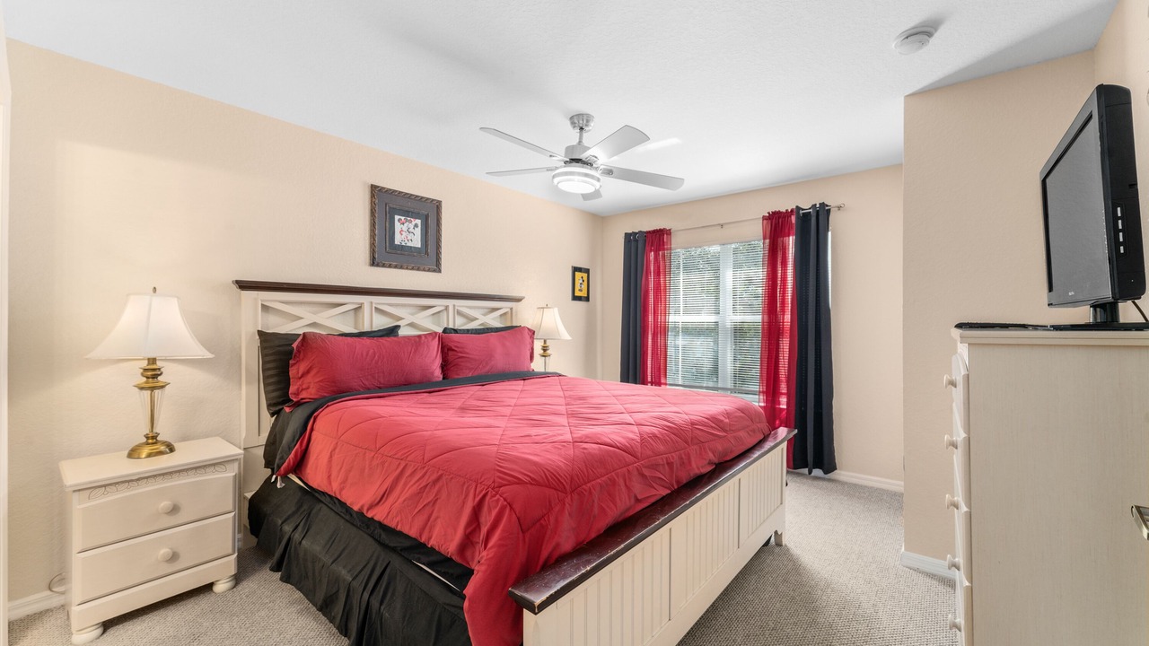 Photo of Bedroom in Venetian Bay Villages