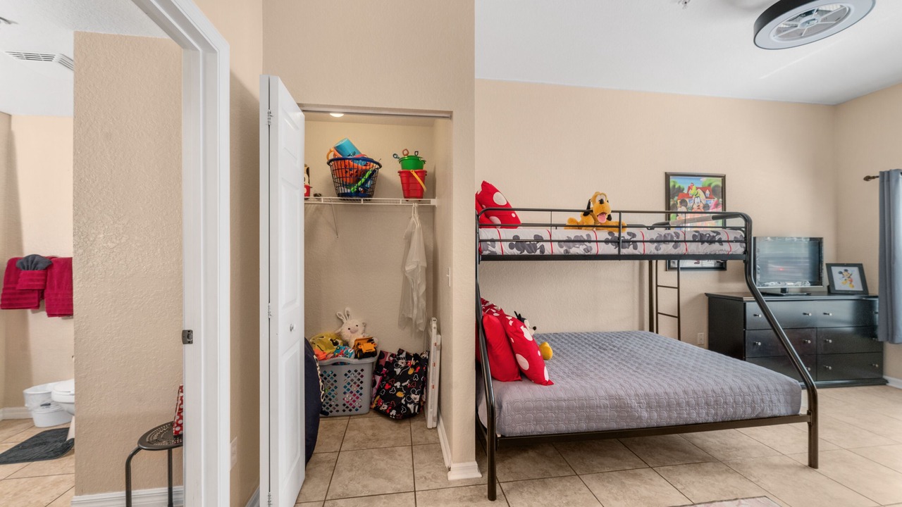 Photo of Bedroom in Venetian Bay Villages