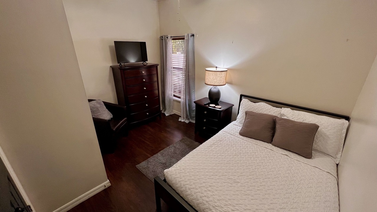 Photo of Bedroom in Vista East