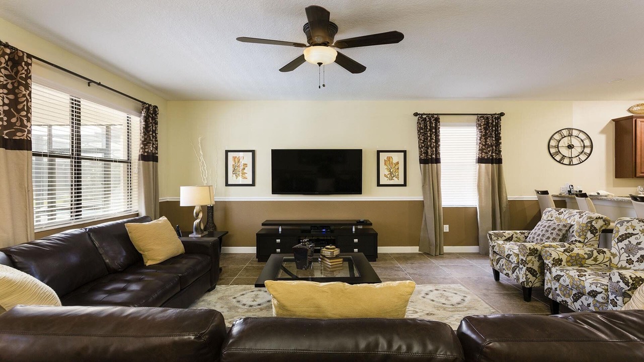Photo of Livingroom in Davenport