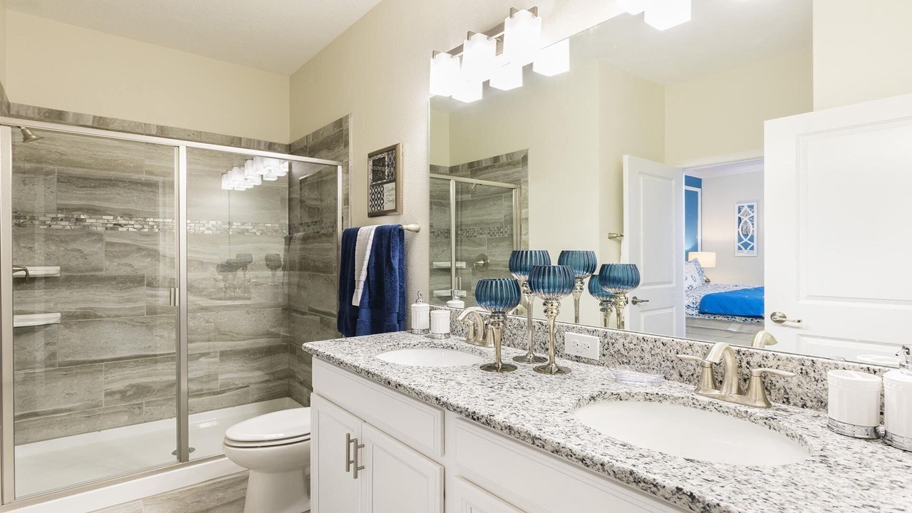Photo of Bathroom in Davenport