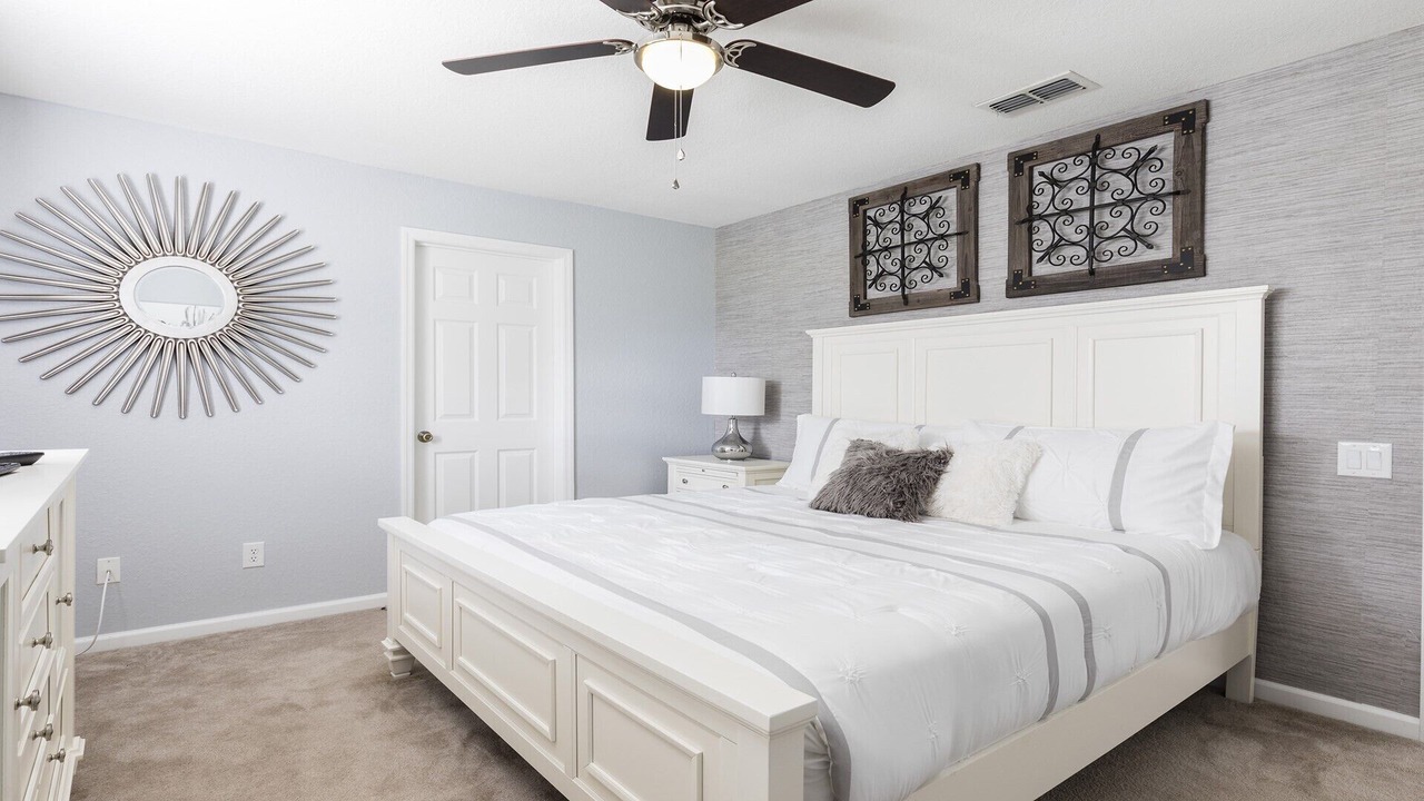 Photo of Bedroom in Windsor Hills