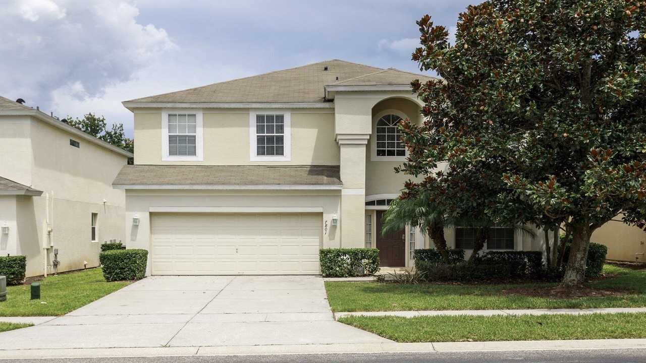 Photo of Outdoor in Windsor Hills