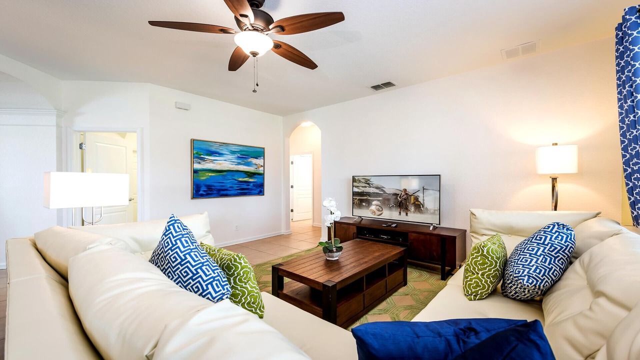 Photo of Livingroom in Windsor Hills