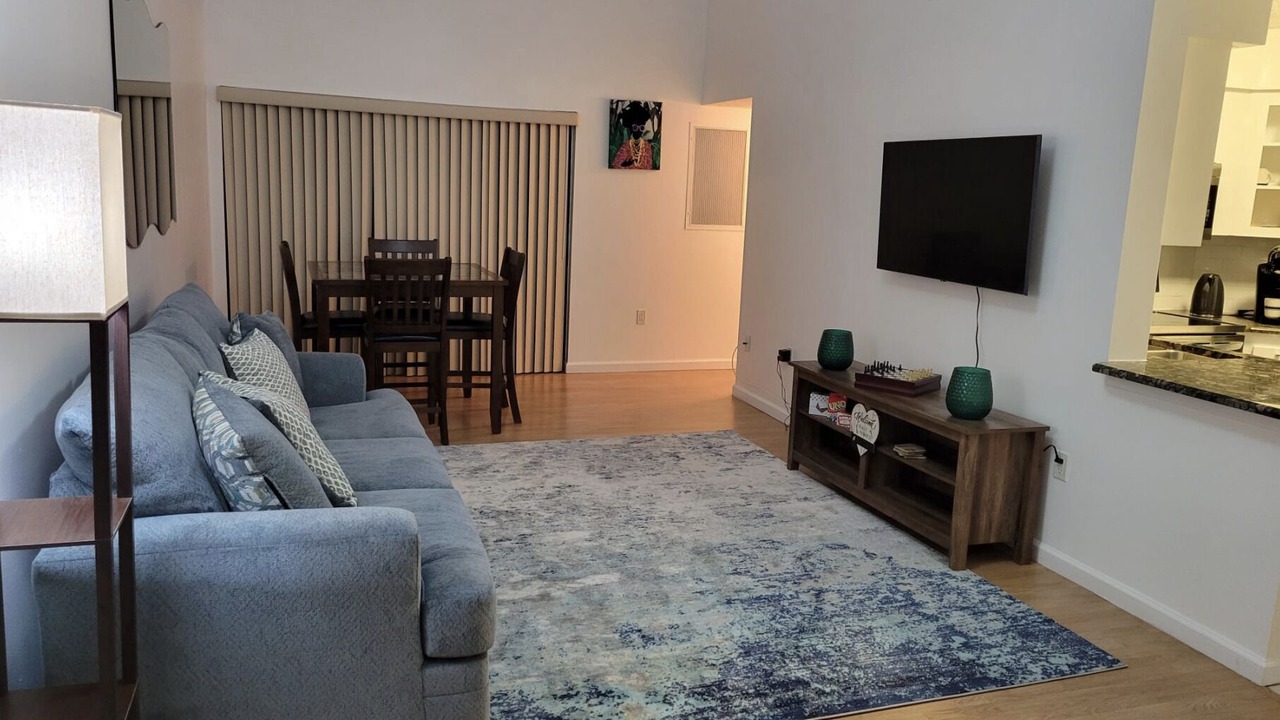 Photo of Livingroom in Ventura