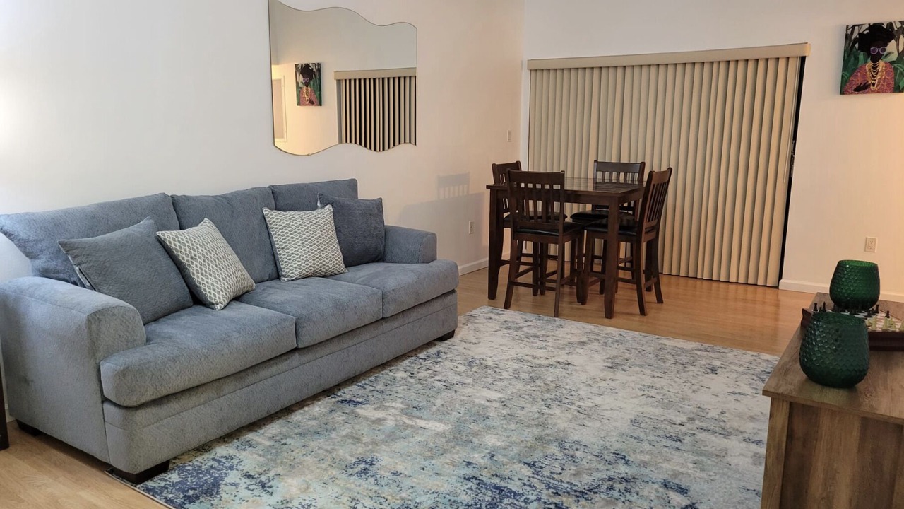 Photo of Livingroom in Ventura