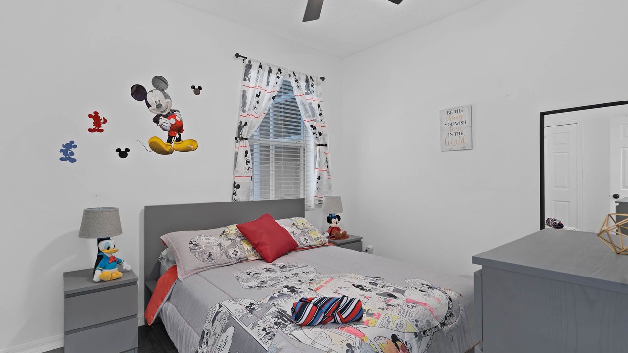 Photo of Bedroom in Lakeside Estates