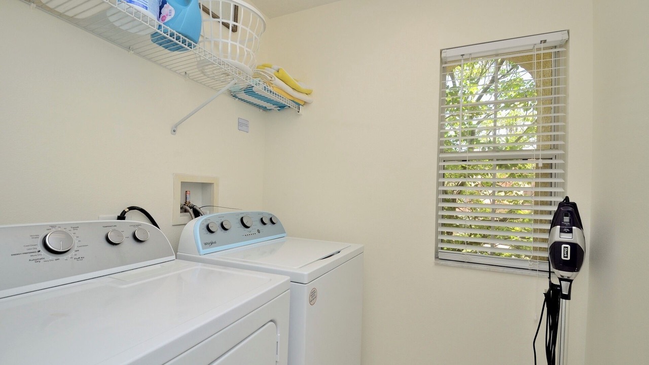 Photo of Bedroom in Crestwynd Bay