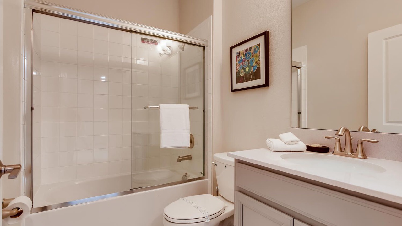 Photo of Bathroom in Four Corners