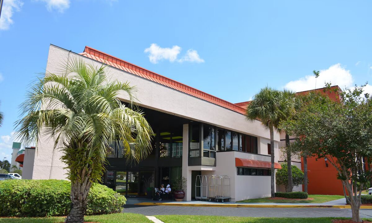 Photo of Outdoor in Florida Center