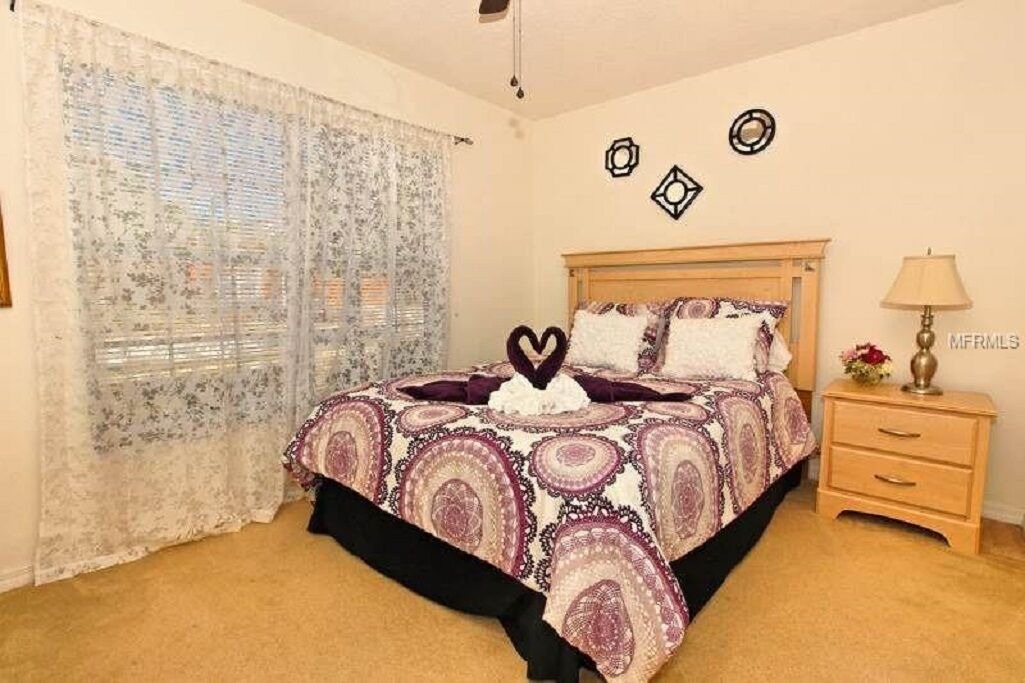 Photo of Bedroom in Watersong