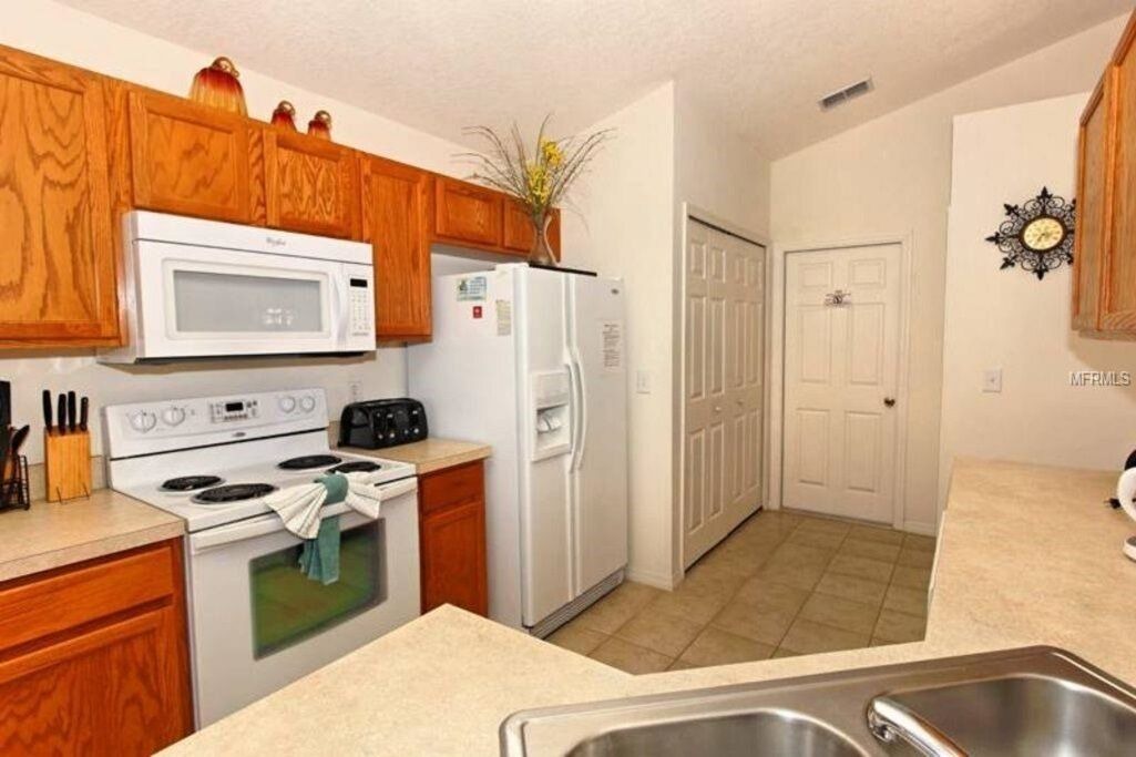 Photo of Kitchen in Watersong