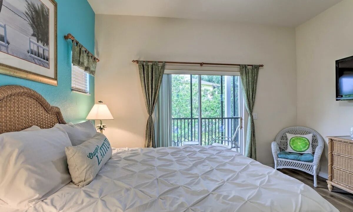 Photo of Bedroom in Bahama Bay