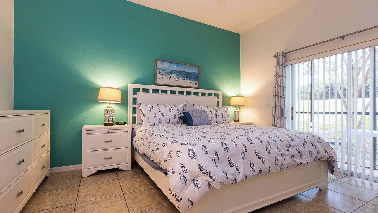 Photo of Bedroom in Bahama Bay