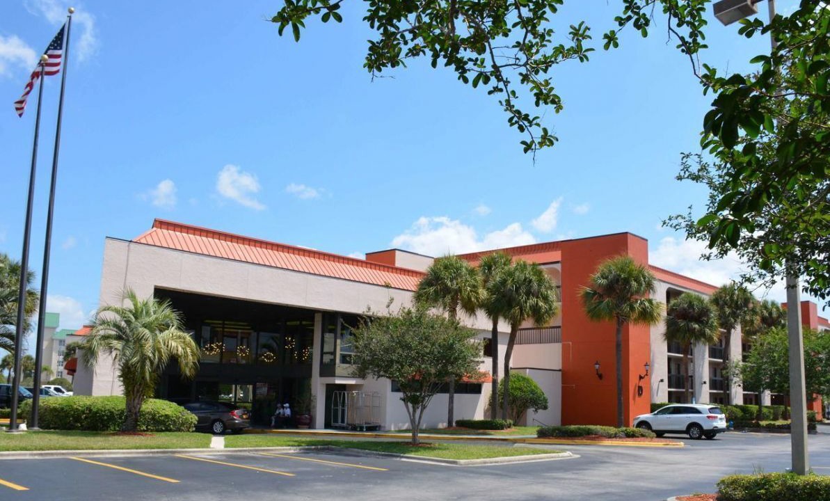 Photo of Outdoor in Florida Center