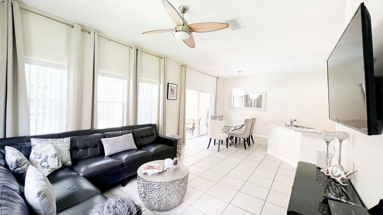 Photo of Livingroom in Kissimmee