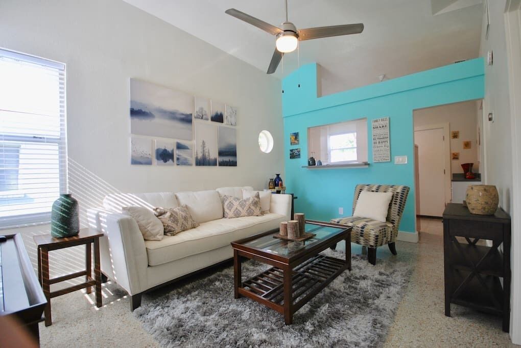 Photo of Livingroom in Lake Davis - Greenwood