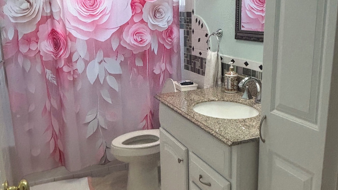 Photo of Bathroom in Dixie Belle