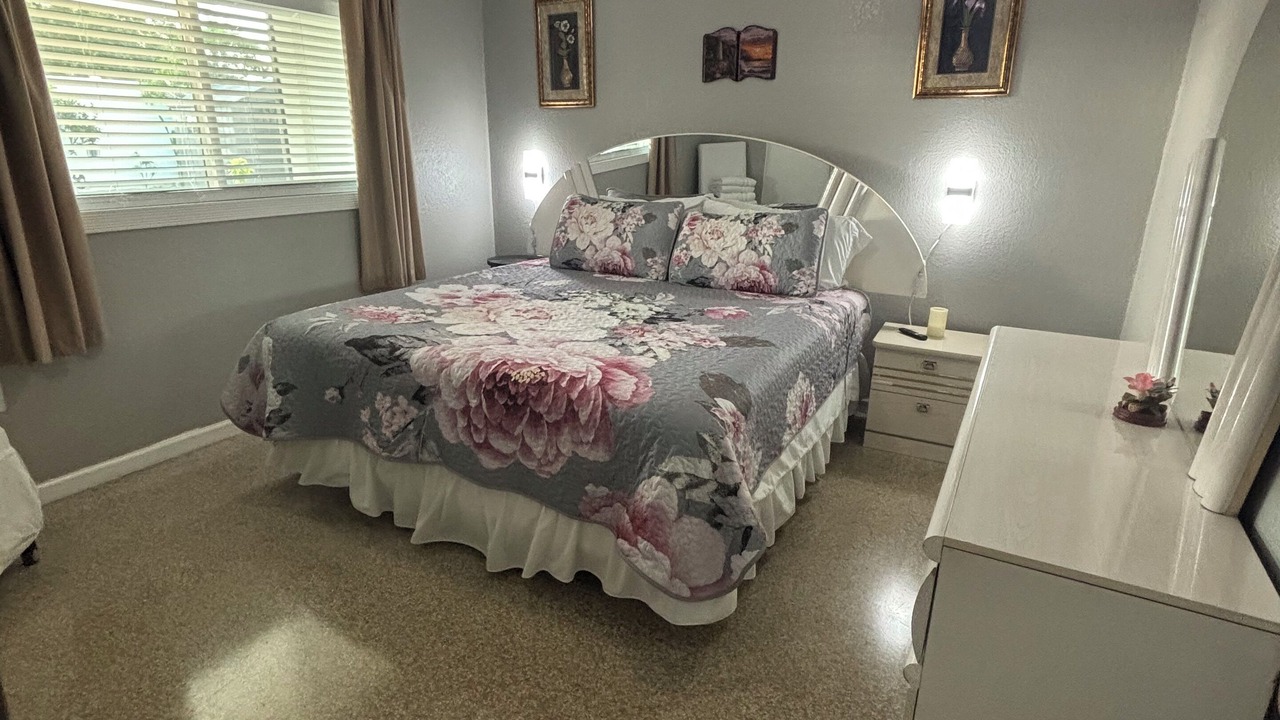 Photo of Bedroom in Dixie Belle