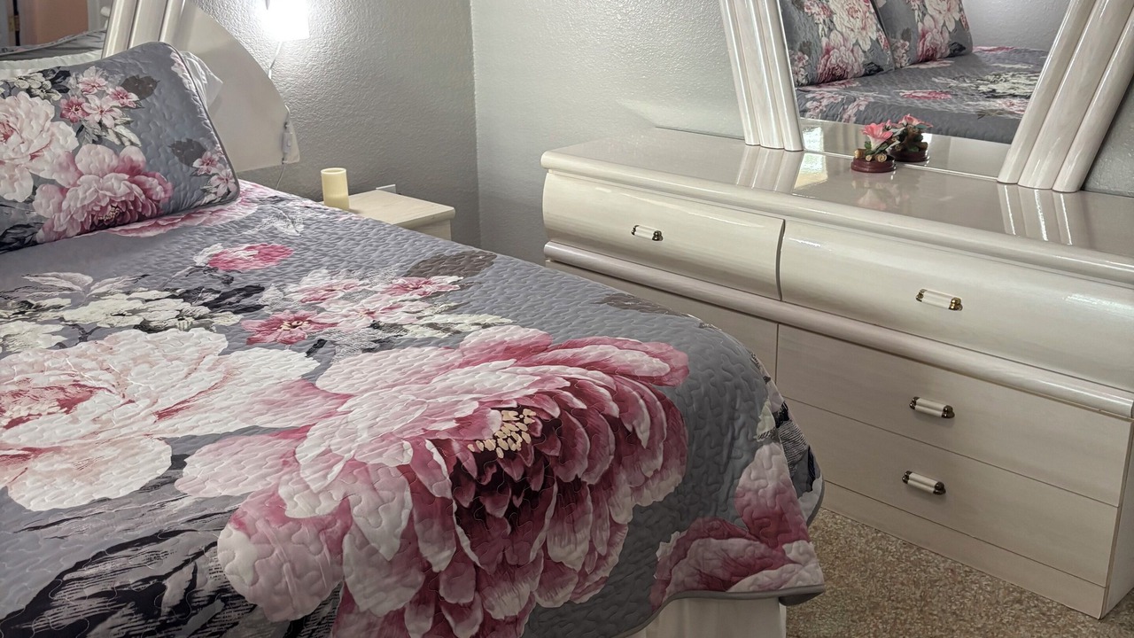 Photo of Bedroom in Dixie Belle
