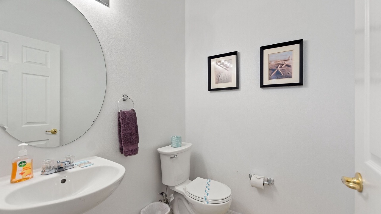 Photo of Bathroom in Legacy Park