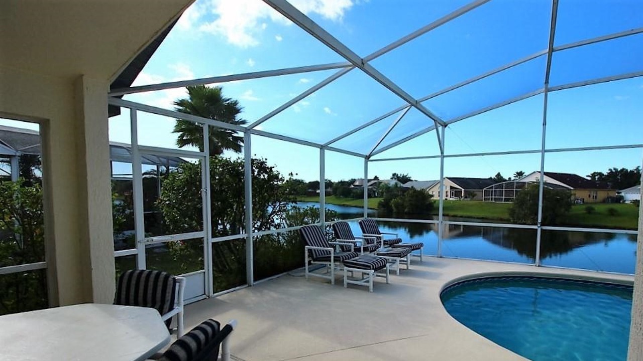 Photo of Outdoor in Lakeside Estates