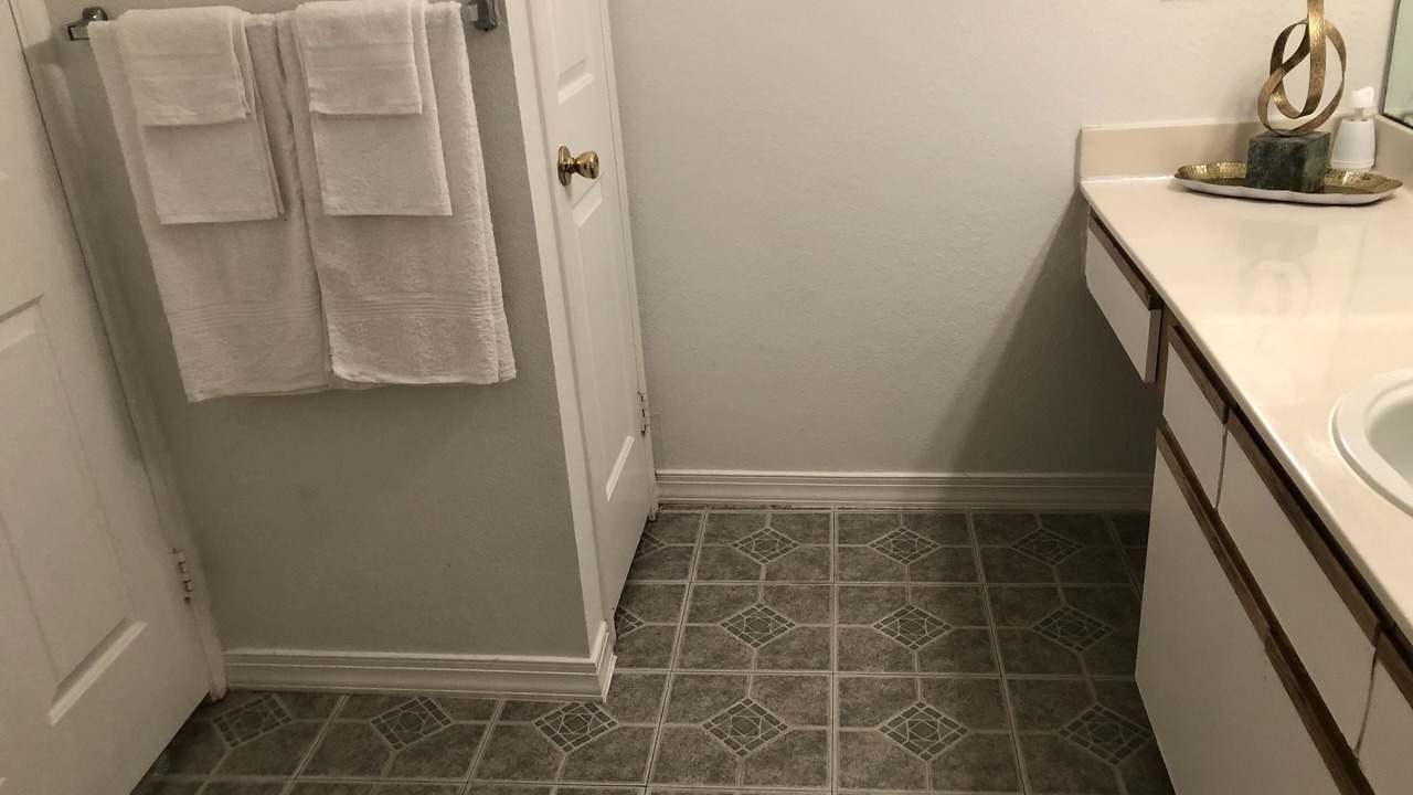 Photo of Bathroom in Metro West