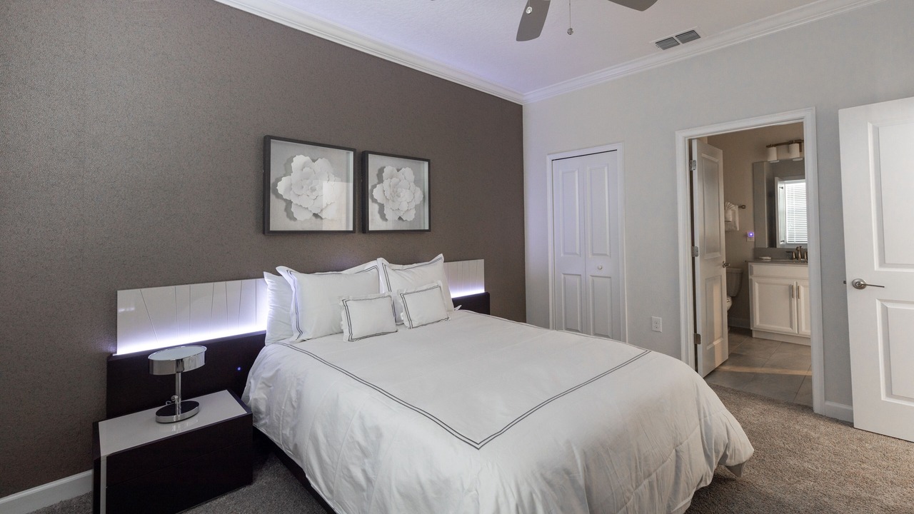 Photo of Bedroom in Davenport