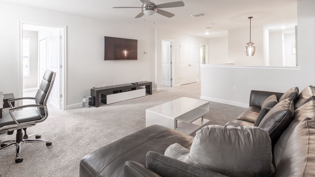 Photo of Livingroom in Davenport