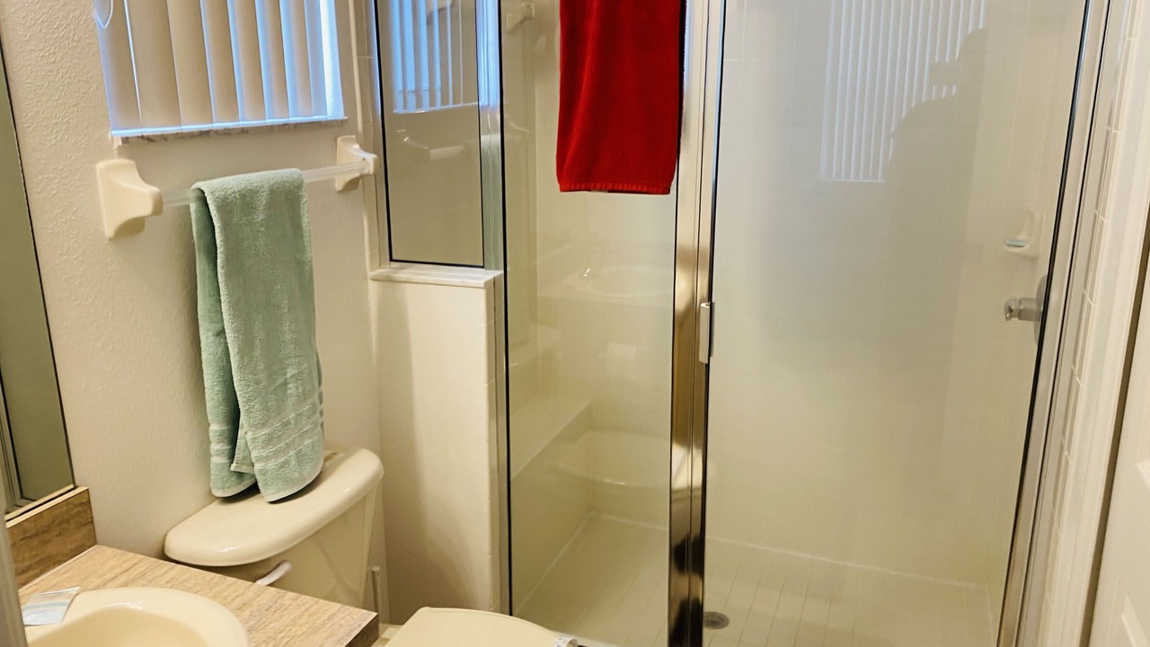 Photo of Bathroom in Calabay Parc