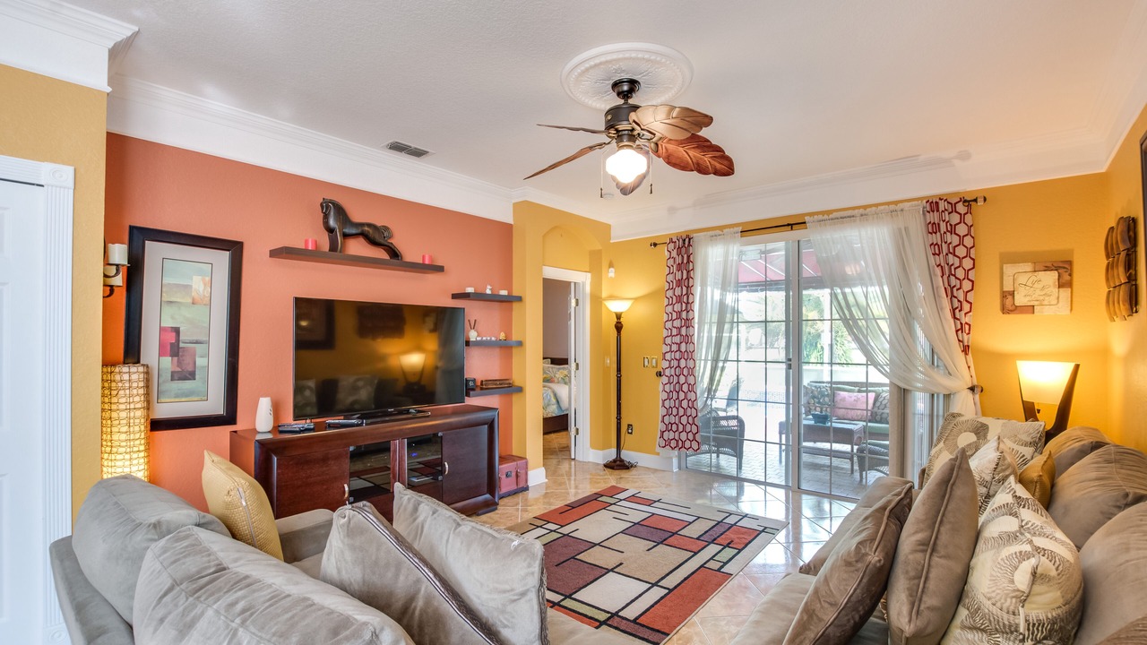 Photo of Livingroom in Highlands Reserve